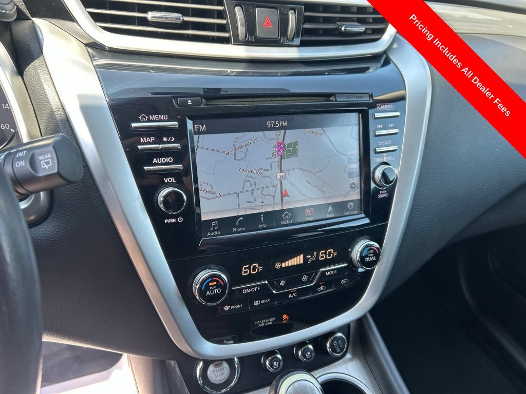 Used 2015 Nissan Murano Platinum w/ Platinum Technology Package FWD image 12