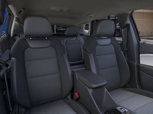 New 2026 Chevrolet Trax LT w/ Driver Confidence Package image 16