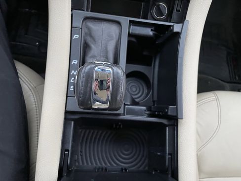 Used 2014 Ford Taurus SEL w/ Equipment Group 201A image 22