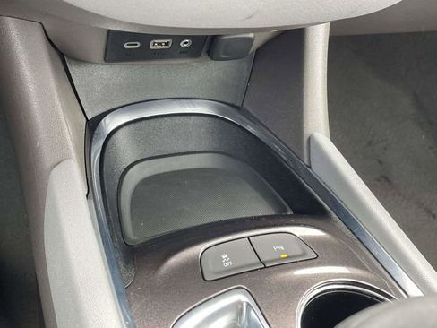 Used 2025 Chevrolet Malibu LT image 25