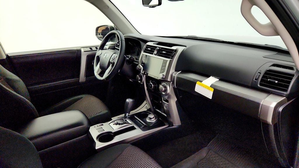 Used 2022 Toyota 4Runner Trail Special Edition AWD/4WD image 24