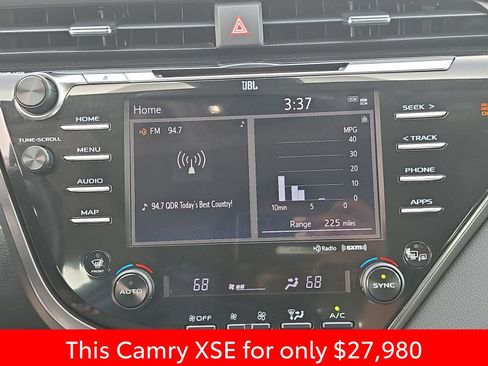 Used 2020 Toyota Camry XSE image 26