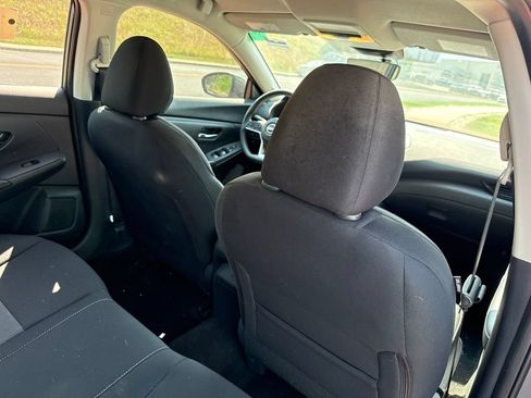 Used 2024 Nissan Sentra SV w/ Lighting Package FWD image 27