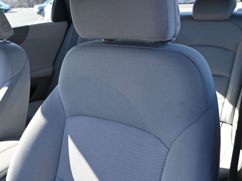 Used 2024 Chevrolet Malibu LT image 19