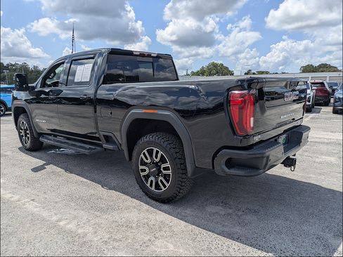 Used 2021 GMC Sierra 2500 AT4 w/ AT4 Preferred Package AWD/4WD image 7