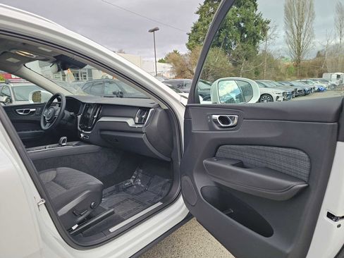 Certified 2023 Volvo XC60 T8 Core image 12