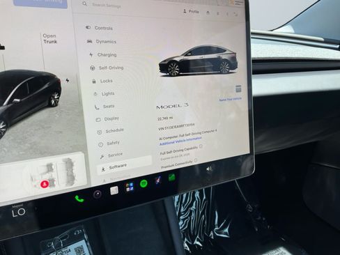 Used 2024 Tesla Model 3 Standard Range RWD image 12