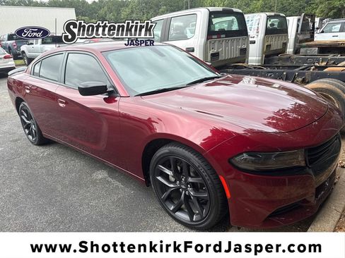 Used 2022 Dodge Charger SXT w/ Blacktop Package RWD image 1