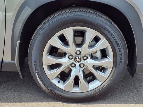 Used 2026 Toyota Grand Highlander FWD image 11