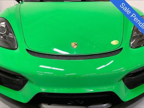 Used 2022 Porsche 718 Cayman GT4 RWD image 31