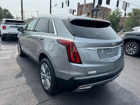 Used 2025 Cadillac XT5 Premium Luxury w/ LPO, Floor Liner Package AWD/4WD image 7