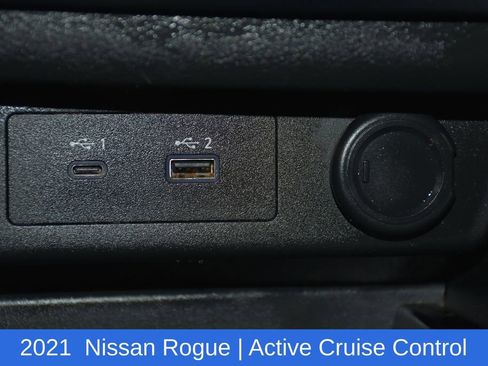 Used 2021 Nissan Rogue SV w/ Premium Package FWD image 21