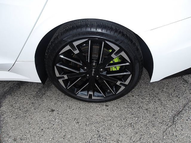 Used 2025 Kia K5 GT FWD image 23