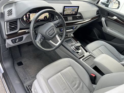 Used 2019 Audi Q5 2.0T Premium Plus w/ Premium Plus Package AWD/4WD image 22