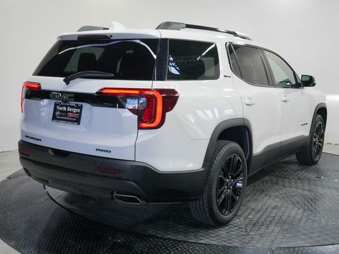 Used 2023 GMC Acadia SLE w/ Elevation Edition AWD/4WD image 8