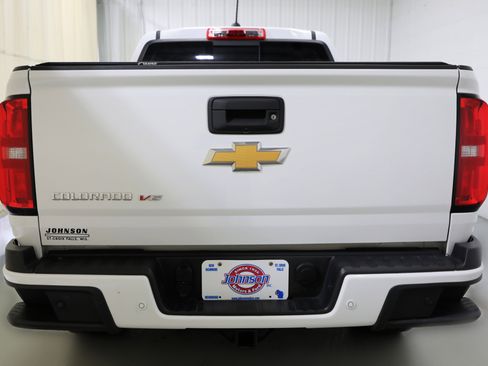 Used 2019 Chevrolet Colorado Z71 image 16