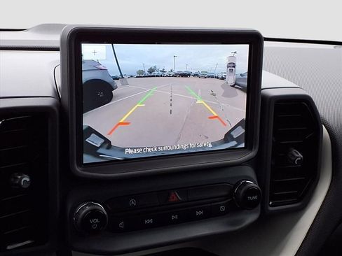 Used 2024 Ford Bronco Sport Heritage w/ Heritage Convenience Package image 12