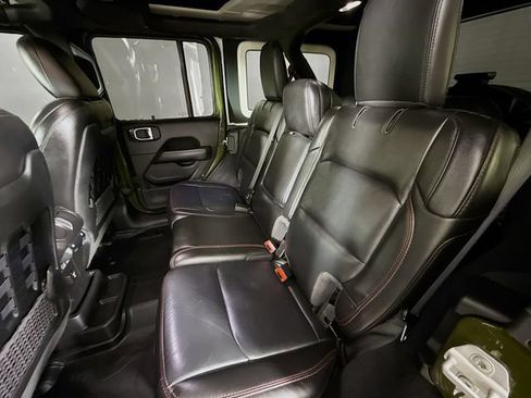 Used 2021 Jeep Wrangler Unlimited Rubicon AWD/4WD image 24