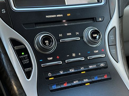 Used 2016 Lincoln MKX Reserve w/ Technology Package image 20