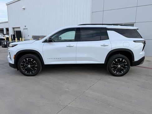 New 2026 Chevrolet Traverse LT w/ Sun and Wheel Package image 6
