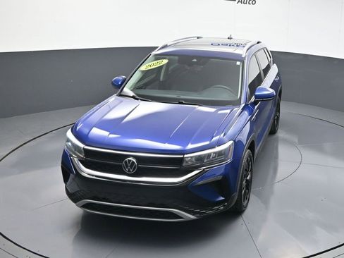 Used 2022 Volkswagen Taos SE image 48