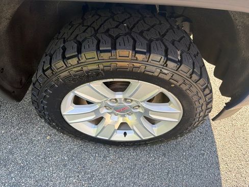 Used 2018 GMC Sierra 1500 4x4 Double Cab w/ Elevation Edition image 9