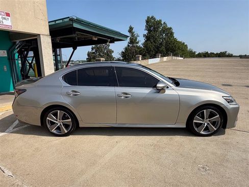 Used 2017 Lexus GS 350 RWD image 8