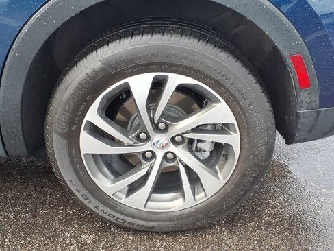 Certified 2023 Buick Envision Essence FWD image 9
