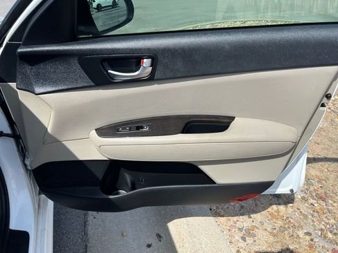 Used 2016 Kia Optima EX w/ Paint Protection Film Package image 25