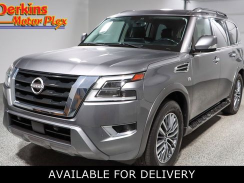 Used 2022 Nissan Armada SV w/ SV Appearance Package RWD image 1