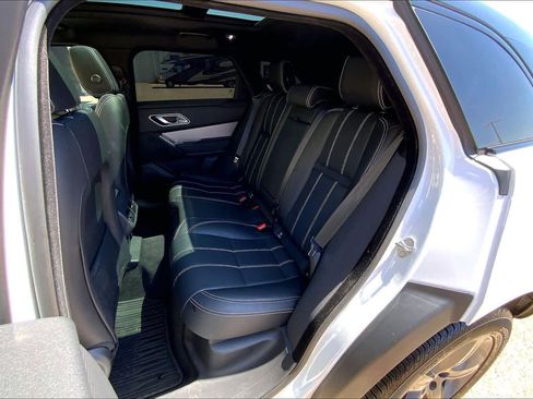 Used 2023 Land Rover Range Rover Velar R-Dynamic S image 21