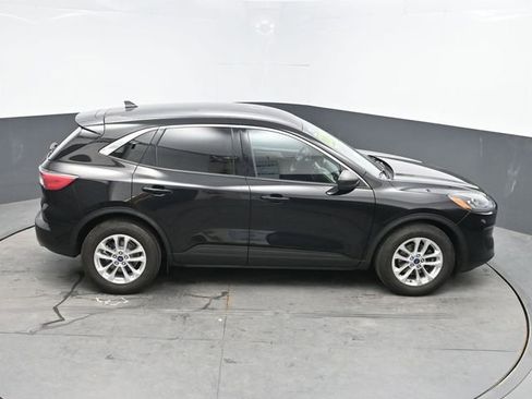 Used 2022 Ford Escape SE FWD image 37