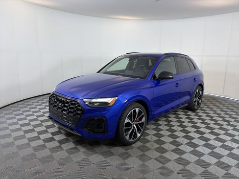 Used 2022 Audi SQ5 Premium Plus AWD/4WD image 2
