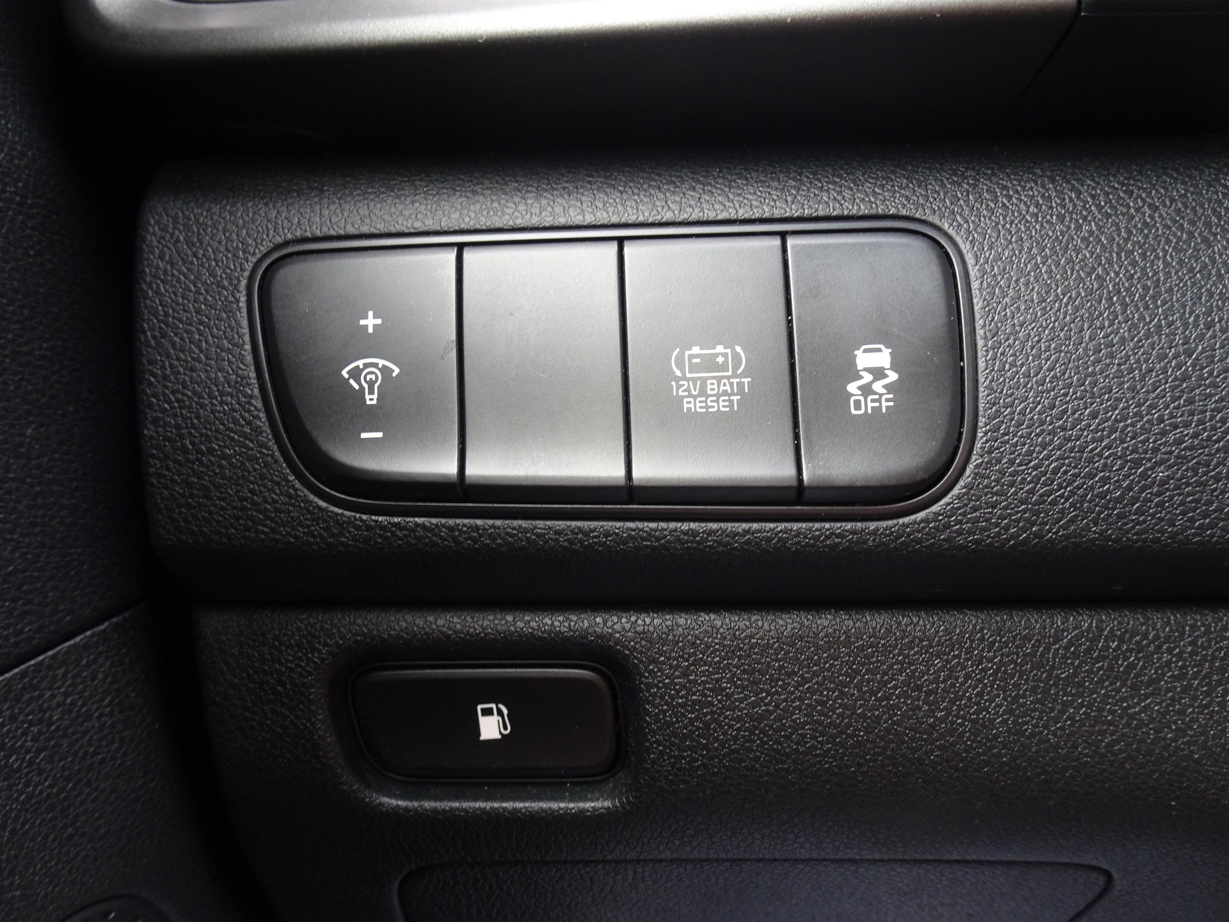 Used 2019 Kia Niro LX FWD image 24