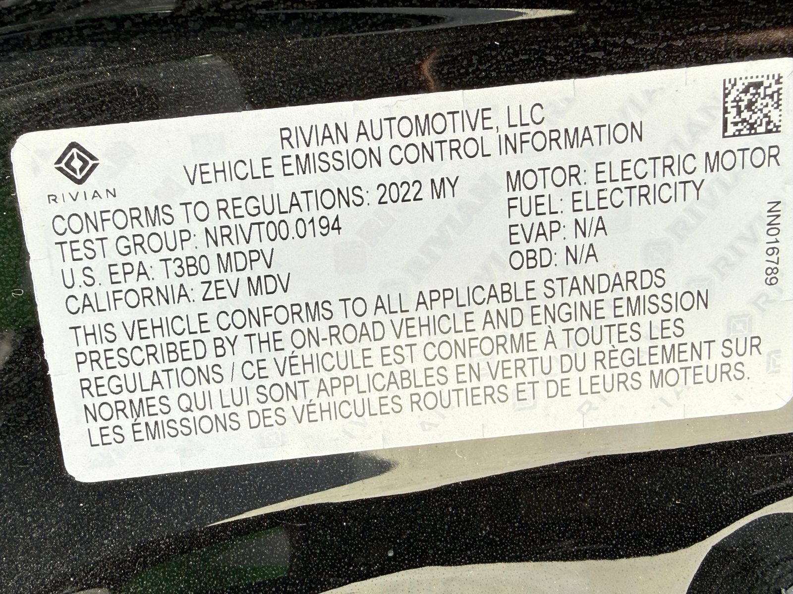 Used 2022 Rivian R1T Adventure AWD/4WD image 11