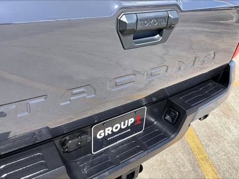 Certified 2026 Toyota Tacoma SR5 image 31