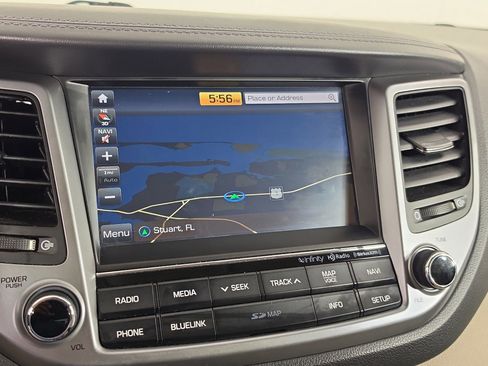 Used 2017 Hyundai Tucson SE Plus AWD/4WD image 28