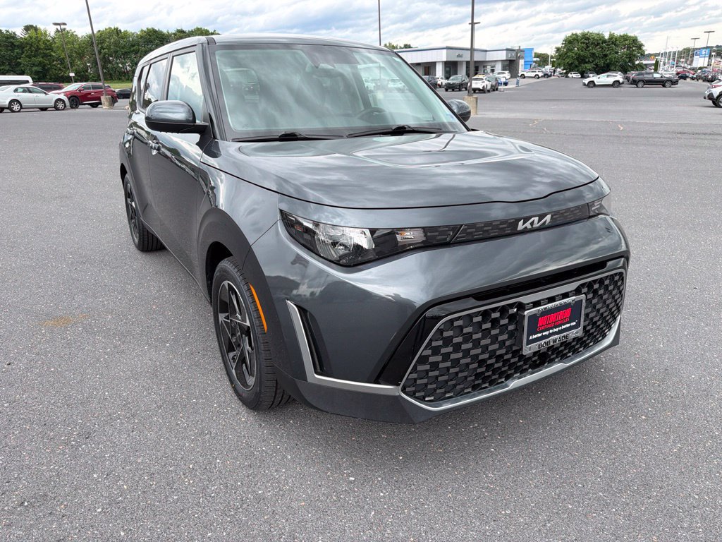 Used 2024 Kia Soul EX FWD image 7
