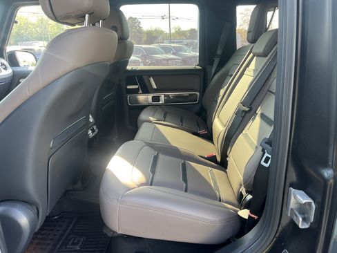 Certified 2022 Mercedes-Benz G 63 AMG 4MATIC image 33