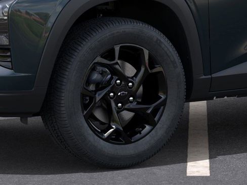 New 2026 Chevrolet Trax LT image 9