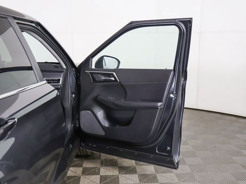 New 2026 Mitsubishi Outlander SE image 23