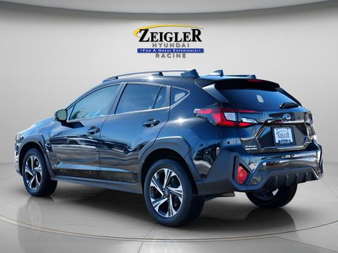 Used 2024 Subaru Crosstrek 2.0i Premium AWD/4WD image 6