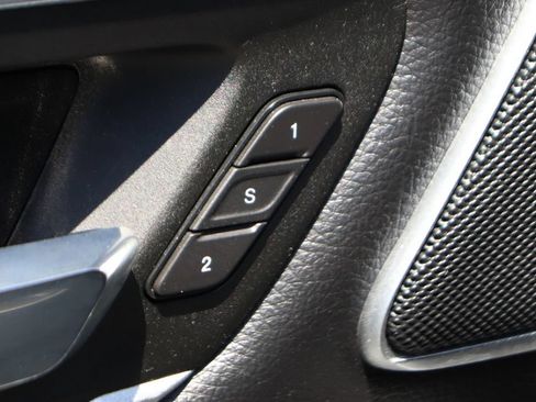 Used 2023 RAM 1500 Laramie RWD image 17