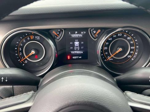 Used 2022 Jeep Wrangler Unlimited Sport AWD/4WD image 20