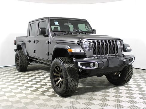 Used 2023 Jeep Gladiator Sport w/ Off Road Group image 20