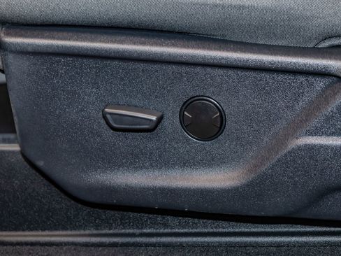 Used 2023 Ford F350 XLT w/ 360-Degree Camera Package image 25