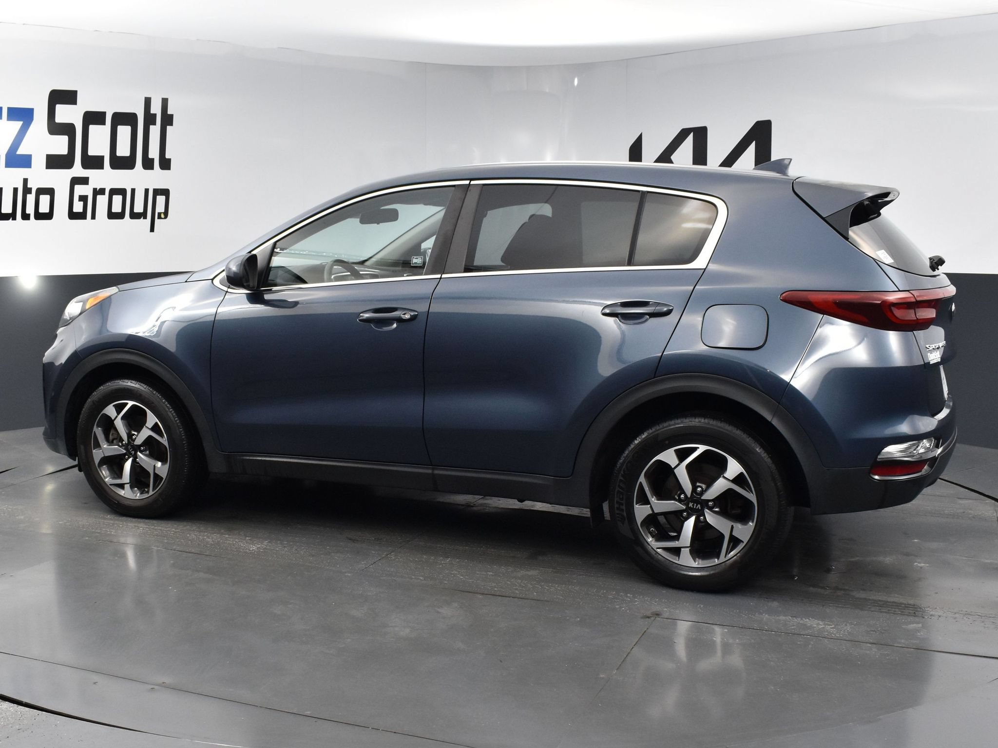 Used 2020 Kia Sportage LX FWD image 3