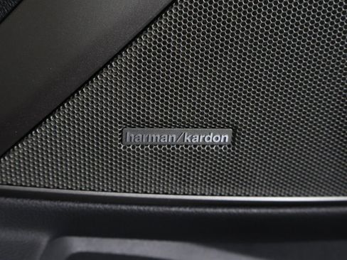 Used 2023 BMW M3 image 60