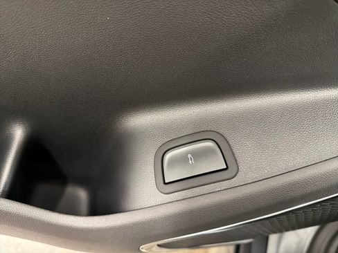 New 2026 GMC Acadia Elevation w/ Black Edition FWD image 21