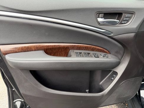 Used 2018 Acura MDX SH-AWD image 12